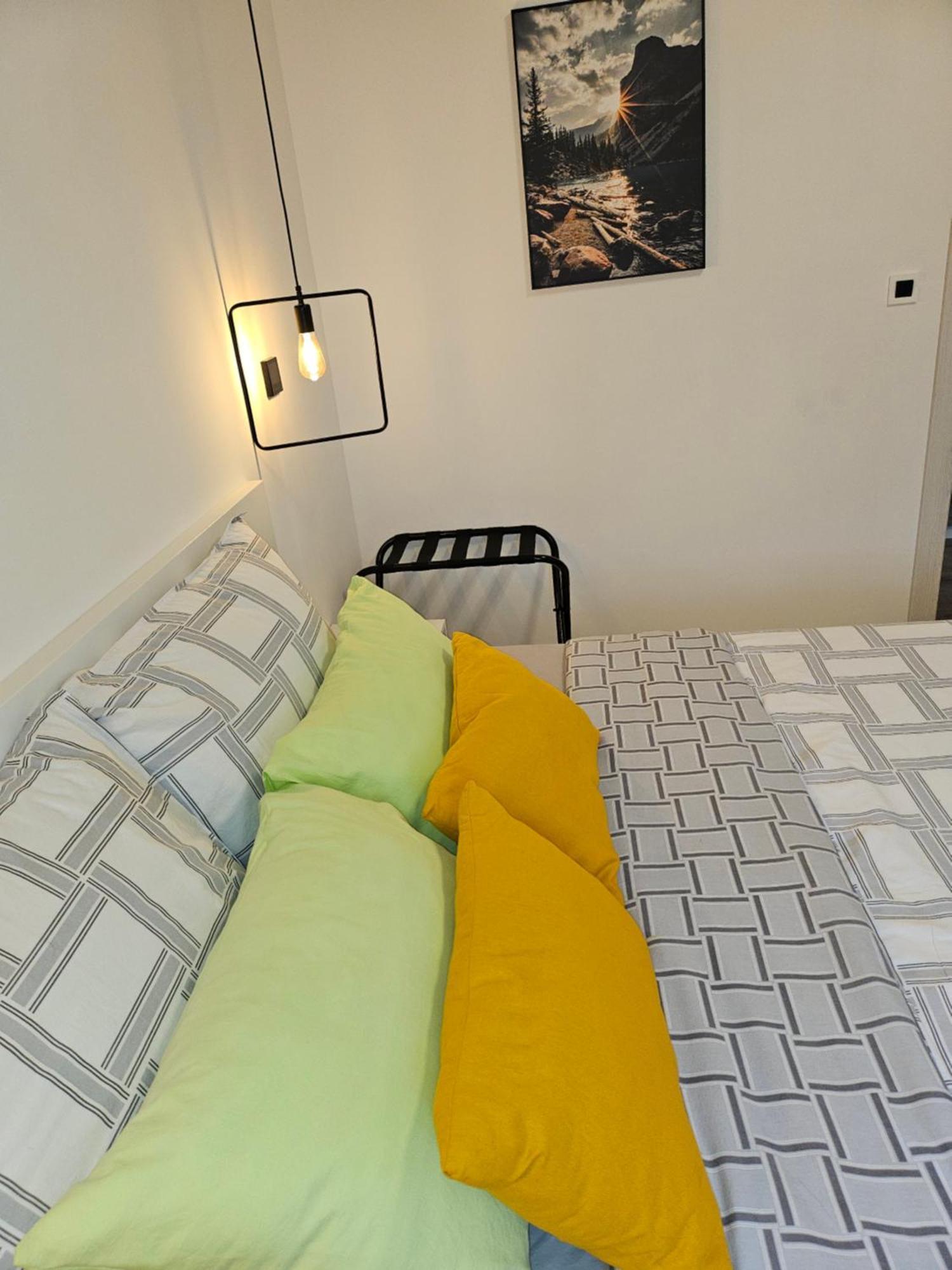 Apartman Pojine Gabonjin Eksteriør billede