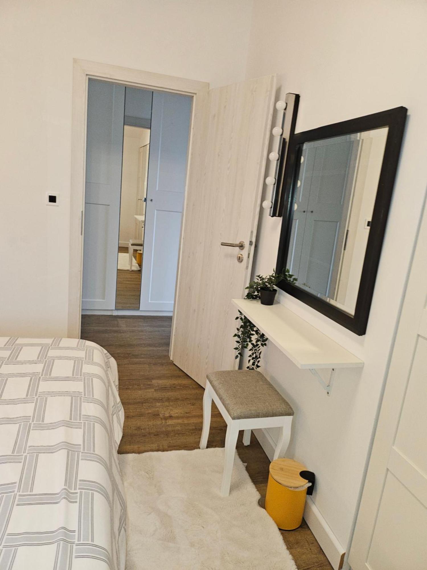 Apartman Pojine Gabonjin Eksteriør billede